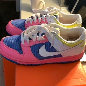 Women’s Nike dunk low
